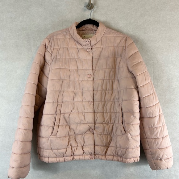 A new day puffer jacket nude size large super soft cozy and comfortable - Picture 6 of 6